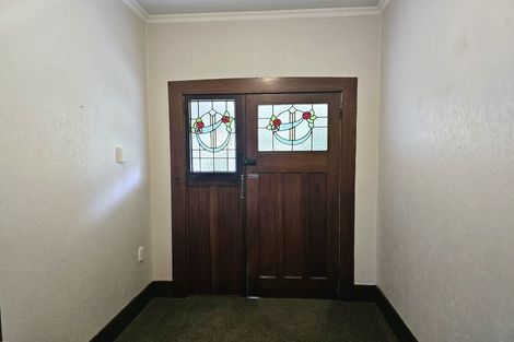 Photo of property in 16 Buller Street, Picton, 7220