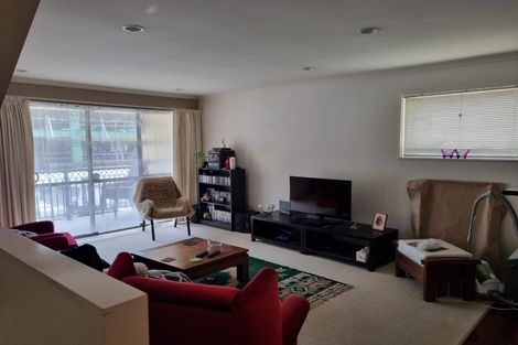 Photo of property in 25 Ballantrae Place, Thorndon, Wellington, 6011