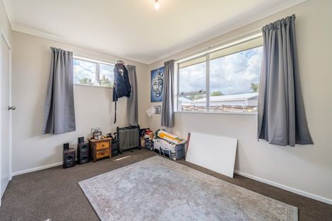 Photo of property in 20 Shanly Street, Brown Owl, Upper Hutt, 5018