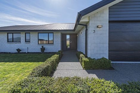 Photo of property in 3 Merino Crescent, Kirwee, 7571