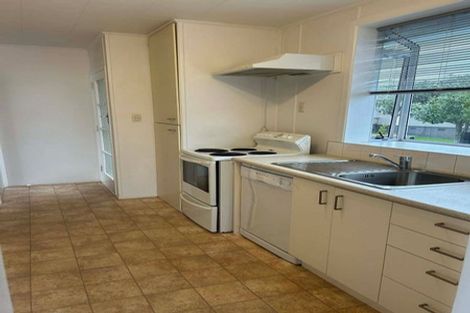 Photo of property in 20 Edgar Pearce Place, Howick, Auckland, 2014