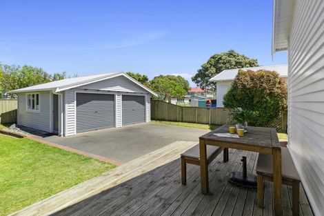 Photo of property in 30 Beaumont Avenue, Alicetown, Lower Hutt, 5010