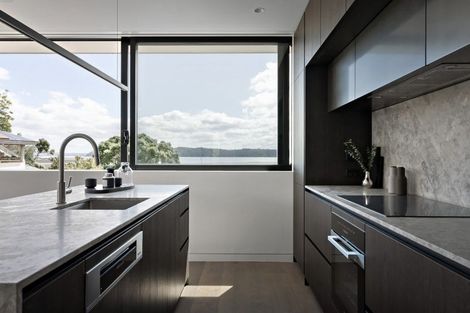 Photo of property in 69 West End Road, Westmere, Auckland, 1022