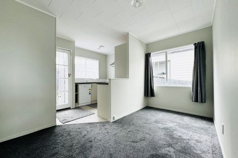 Photo of property in 52 Keegan Drive, Massey, Auckland, 0614