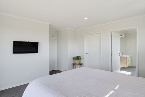 Photo of property in 283a Kimberley Road, Levin, 5571