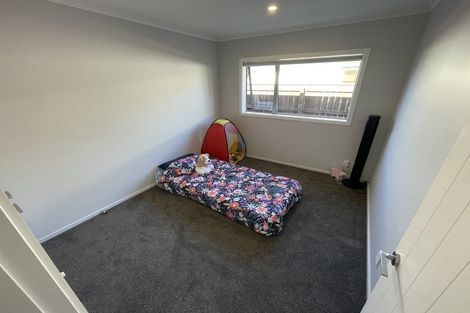 Photo of property in 18 Martha Turnell Crescent, Manor Park, Lower Hutt, 5019