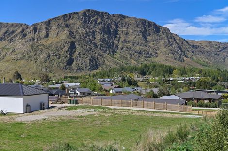 Photo of property in 24 Morning Star Terrace, Arthurs Point, Queenstown, 9371