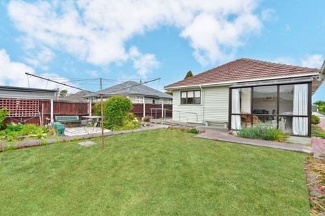 Photo of property in 72 Racecourse Road, Sockburn, Christchurch, 8042