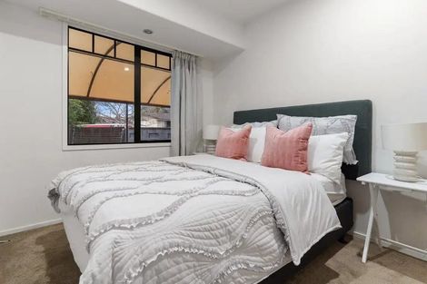 Photo of property in 26 Coles Crescent, Papakura, 2110