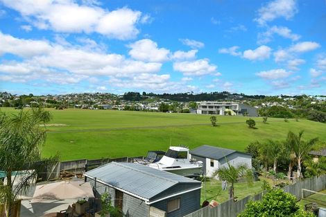 Photo of property in 27 Bonita Avenue, Stanmore Bay, Whangaparaoa, 0932
