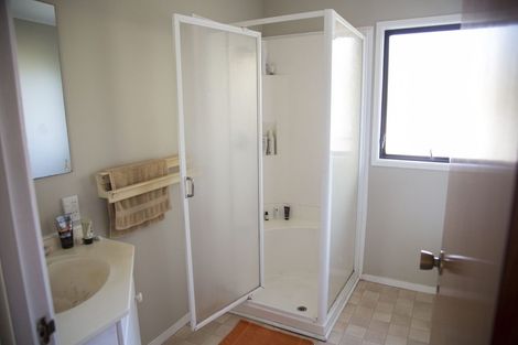 Photo of property in 2/23 Quebec Road, Milford, Auckland, 0620