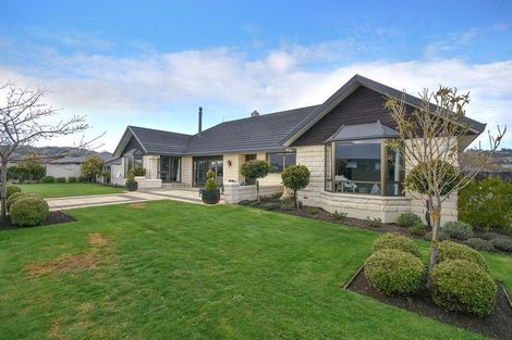 Photo of property in 15 Thornly Park Avenue, Mosgiel, 9024