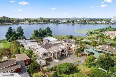 Photo of property in 138 Lake Crescent, Hamilton Lake, Hamilton, 3204