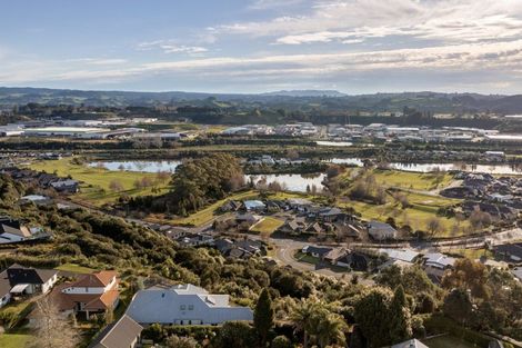 Photo of property in 40 Broadwater Close, Pyes Pa, Tauranga, 3112