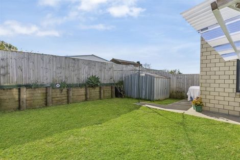 Photo of property in 43 Ipukarea Street, Weymouth, Auckland, 2103