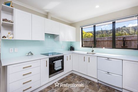 Photo of property in 23a Hudson Avenue, Ebdentown, Upper Hutt, 5018