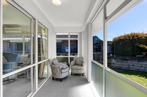 Photo of property in 1/16 Sandel Rise, Merrilands, New Plymouth, 4312