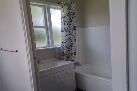 Photo of property in 19 Hereford Street, West End, Palmerston North, 4410