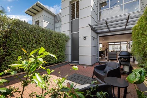 Photo of property in Habitat Apartments, 6/31 Byron Avenue, Takapuna, Auckland, 0622