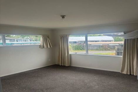 Photo of property in 2/6 Trounson Avenue, Clendon Park, Auckland, 2103