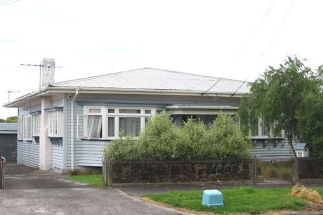 Photo of property in 10 Lambeth Road, Mount Eden, Auckland, 1041