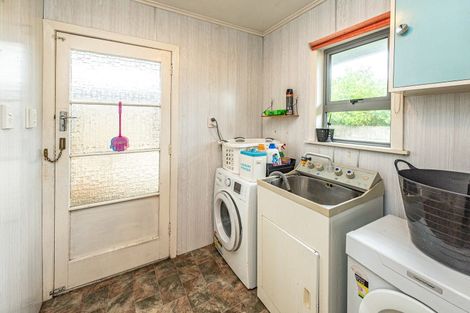 Photo of property in 20 Bristow Street, Saint Johns Hill, Whanganui, 4501