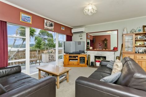 Photo of property in 1/15 Elliott Avenue, Bayview, Auckland, 0629