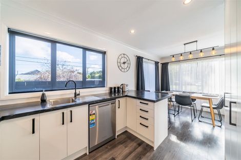 Photo of property in 6 Hudson Avenue, Ebdentown, Upper Hutt, 5018