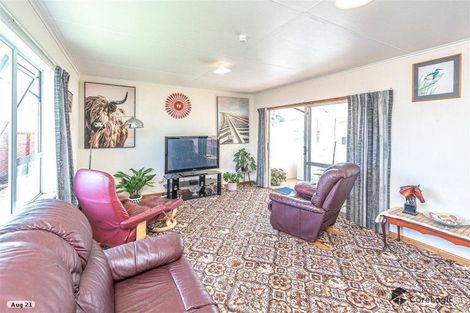 Photo of property in 202 Puriri Street, Castlecliff, Whanganui, 4501