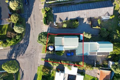 Photo of property in 9a Olive Terrace, Paraparaumu Beach, Paraparaumu, 5032