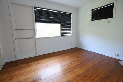 Photo of property in 8 Tizard Road, Birkenhead, Auckland, 0626