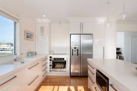 Photo of property in 197b Ngatai Road, Otumoetai, Tauranga, 3110