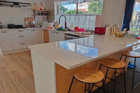 Photo of property in 63 Orangewood Drive, Northpark, Auckland, 2013