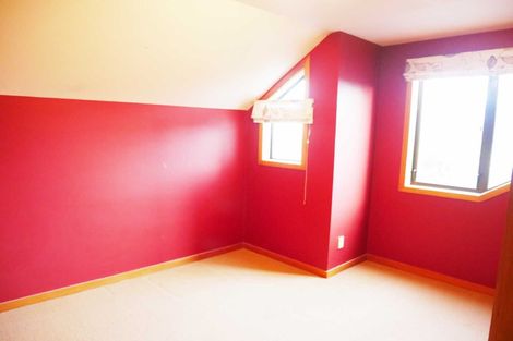 Photo of property in 105 Hawford Road, Opawa, Christchurch, 8023