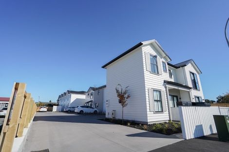 Photo of property in 2/135 Silverdale Road, Hillcrest, Hamilton, 3216