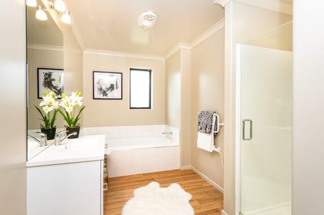 Photo of property in 1 Heathridge Place, Lincoln, 7608