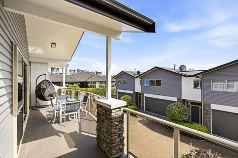 Photo of property in 2/17 Tremaine Avenue, Two Mile Bay, Taupo, 3330