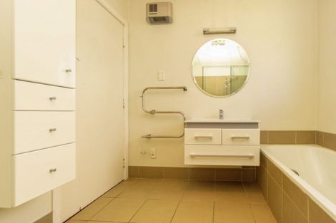 Photo of property in 8 Simmonds Street, Alexandra, 9320