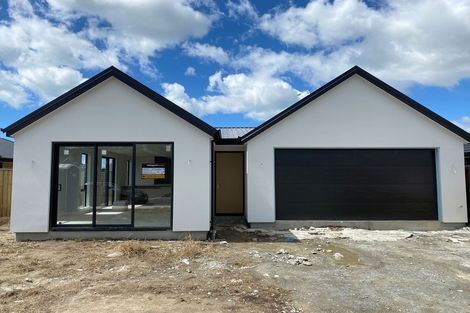 Photo of property in 12 Croydon Street, Woodend, 7610