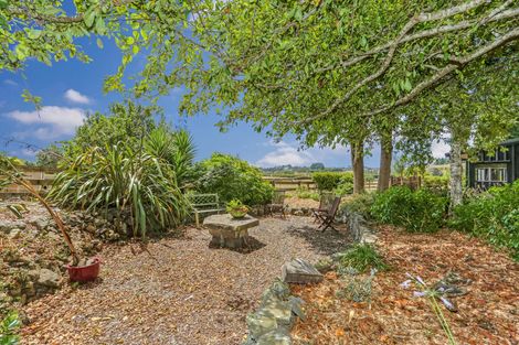 Photo of property in 382 Kingseat Road, Kingseat, Pukekohe, 2679