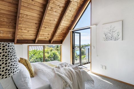 Photo of property in 3 Mizpah Road, Waiake, Auckland, 0630