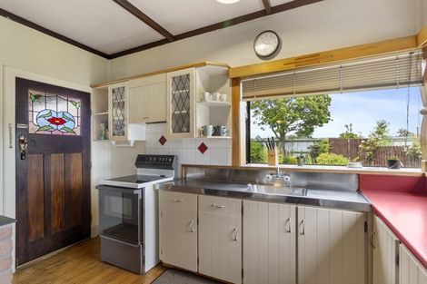 Photo of property in 27 Raymond Street, West End, Timaru, 7910