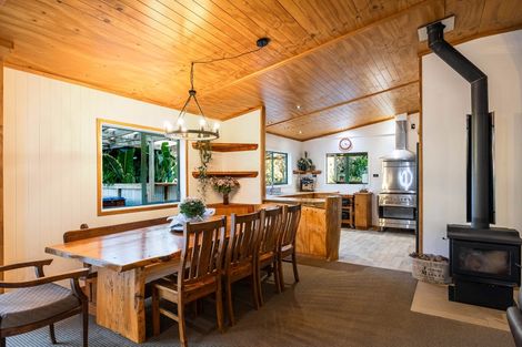 Photo of property in 979 Kaipara Flats Road, Kaipara Flats, Warkworth, 0984