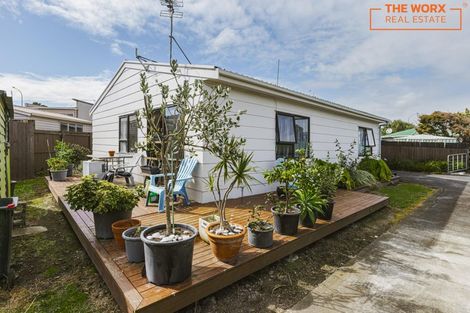 Photo of property in 2/142 Shirley Road, Papatoetoe, Auckland, 2025