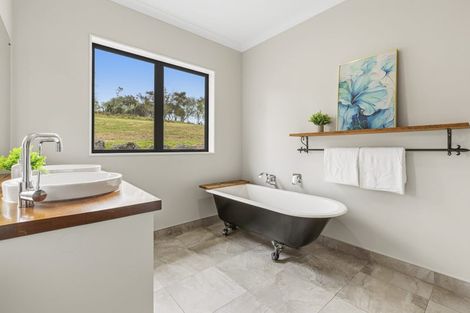 Photo of property in 108 Kennedy Road, Dairy Flat, Albany, 0792