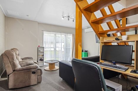 Photo of property in 42 Matai Street, Waiuku, 2123