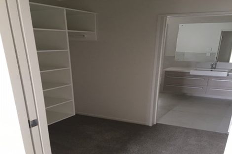 Photo of property in 21 Costa Viva Crescent, Karaka, Papakura, 2113