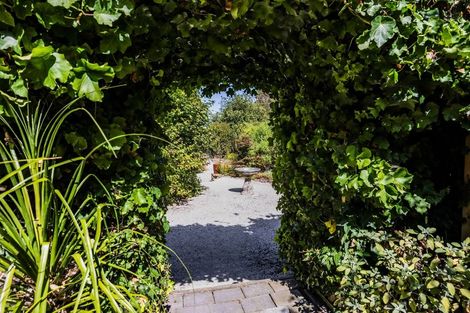 Photo of property in 23 Gibson Place, Patea, 4520