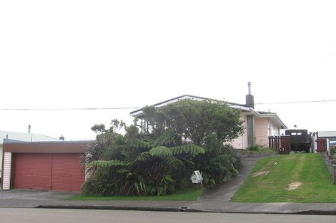 Photo of property in 23 Cara Crescent, Paparangi, Wellington, 6037