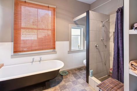 Photo of property in 295 Skinner Road, Bird Road, Stratford, 4393